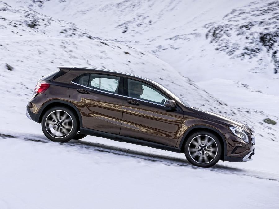  Mercedes-Benz GLA220 CDI 4Matic 2014 года  (фото 22 из 30)